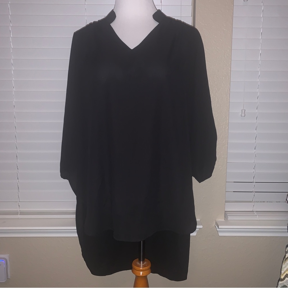 NWT EZRA “Simplicity is Key” Black Tunic Blouse